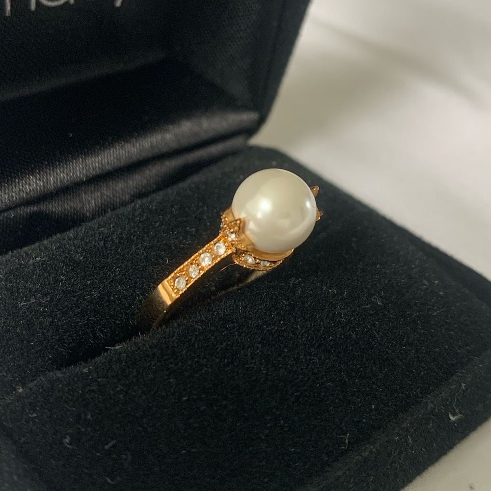 18 Karat Gold Fill Pearl Ring